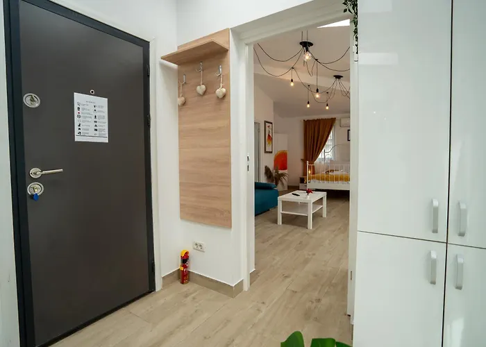 Apartamento Cozy & Comfortable Apartment, Cismigiu Park - Pop7