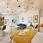 شقة Cozy & Comfortable Apartment, Cismigiu Park - Pop7 *