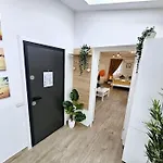 Cozy & Comfortable Apartment, Cismigiu Park - Pop7 شقة بوخارست
