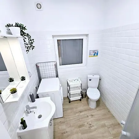 Cozy & Comfortable Apartment, Cismigiu Park - Pop7