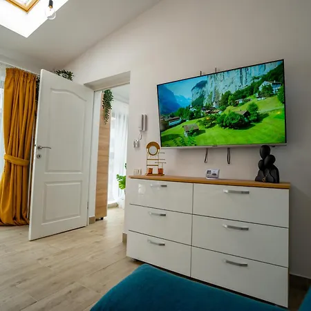 Apartament Cozy & Comfortable Apartment, Cismigiu Park - Pop7 Bukareszt
