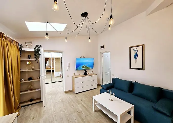 Cozy & Comfortable Apartment, Cismigiu Park - Pop7 *